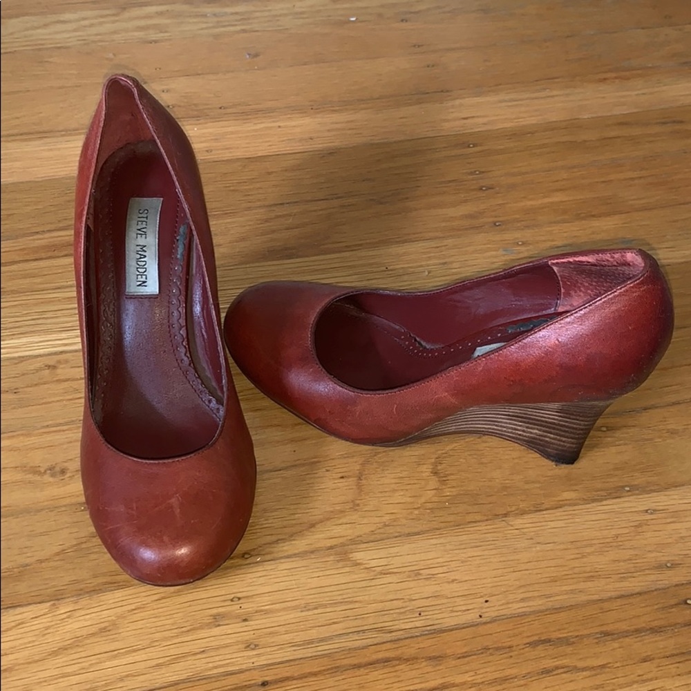 Cognac Brown Leather Steve Madden Wedges